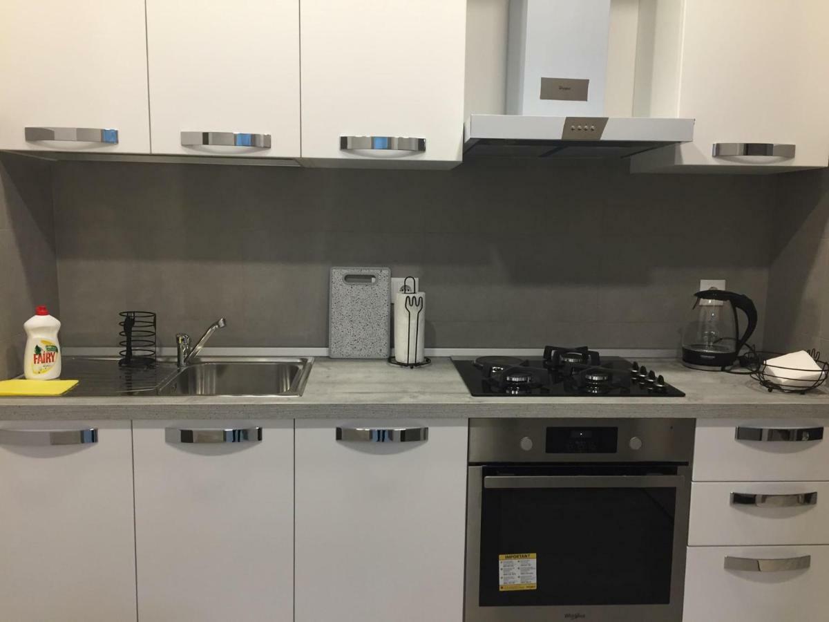 Sol'S M2 White Modern Apartments 第比利斯 外观 照片